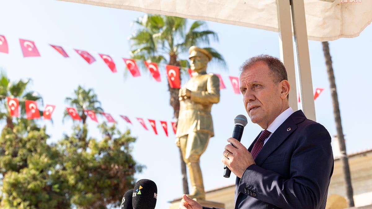 Vahap Seçer'den 29 Ekim'de İmamoğlu mesajı