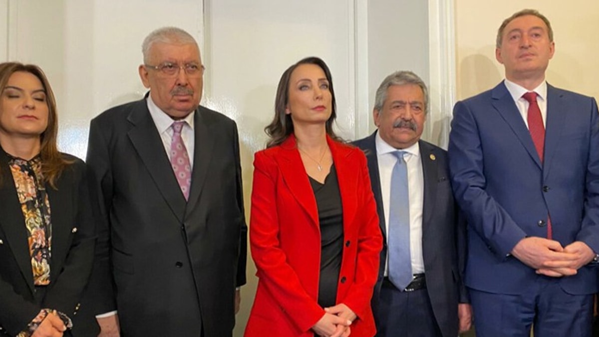 MHP ile DEM Parti arasında Kürtçe eğitim fayı kırılmak üzere