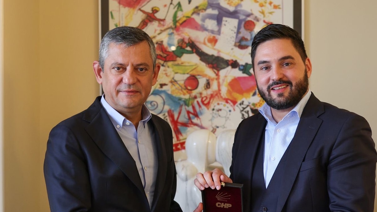 Özgür Özel'den İsviçre temasları