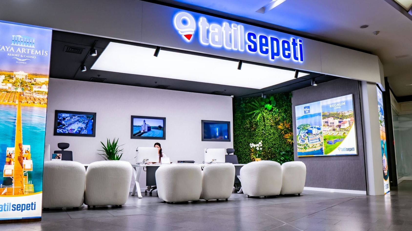 Tatil ve rezervasyon görseli