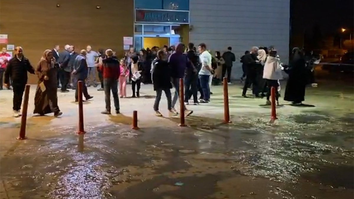 6.1'lik deprem sonrası AFAD uyardı! Bunu sakın yapmayın