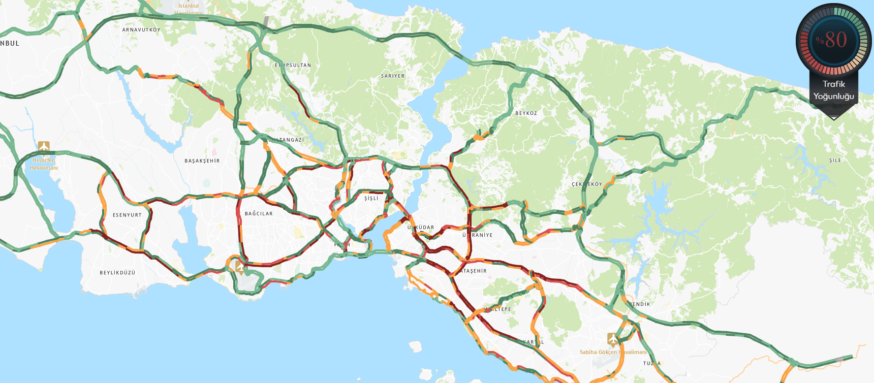 Yağmur İstanbul'un trafiği kilitledi! İşe okula gidenler yolda kaldı