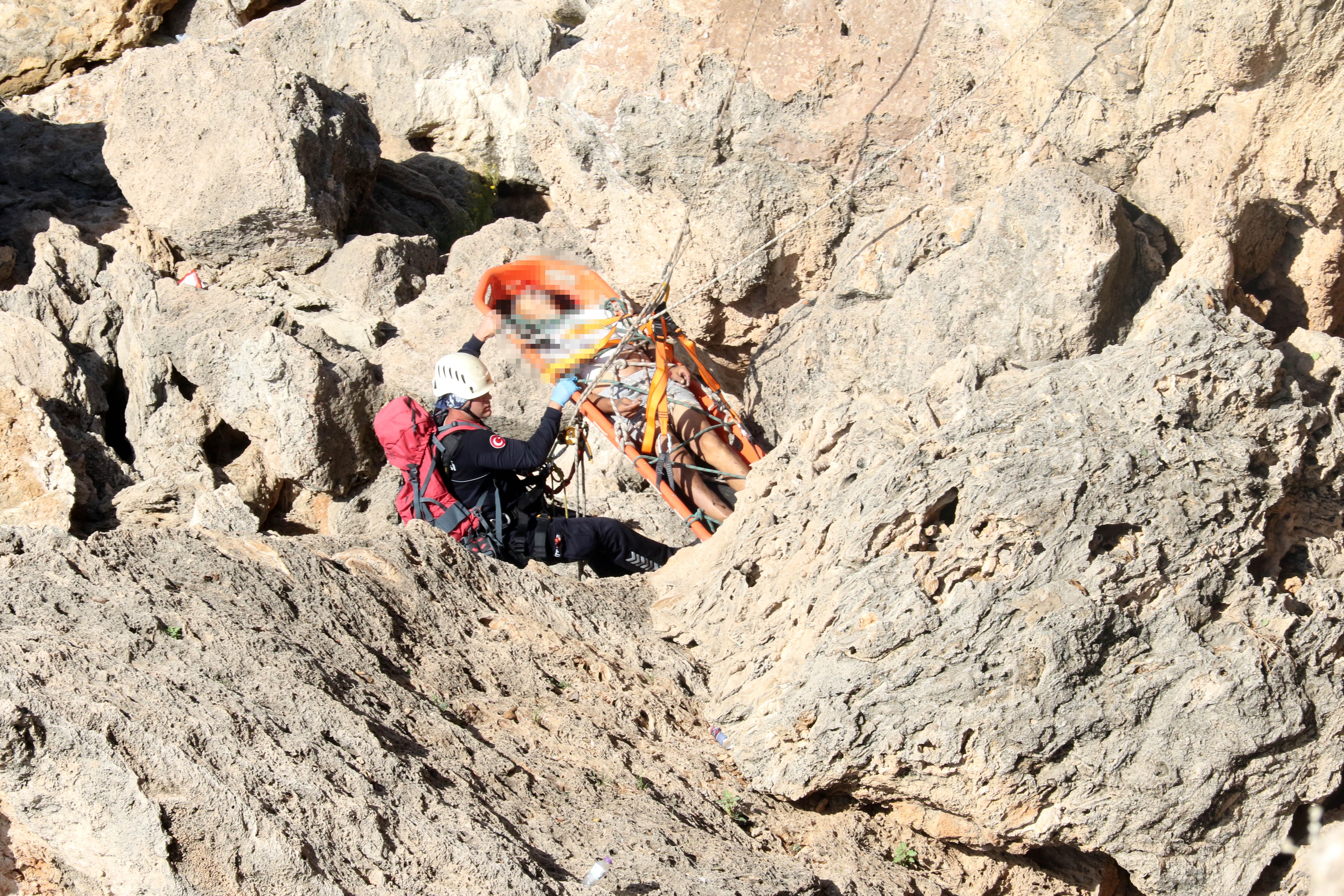 Balık tutmaya gitmişti: Falezlerde cansız bedeni bulundu