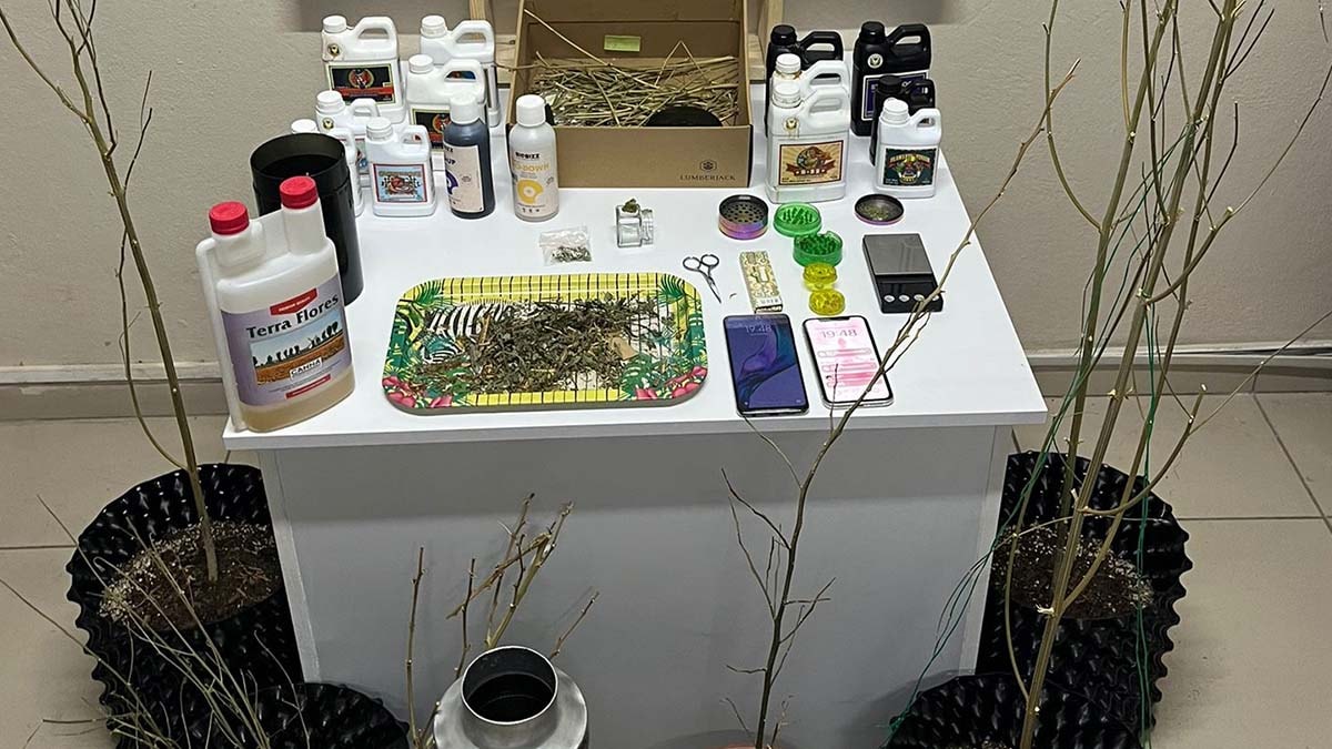 Tekirdağ'da iklimlendirme sistemiyle uyuşturucu ürettikleri iddiasıyla 5 zanlı gözaltına alındı