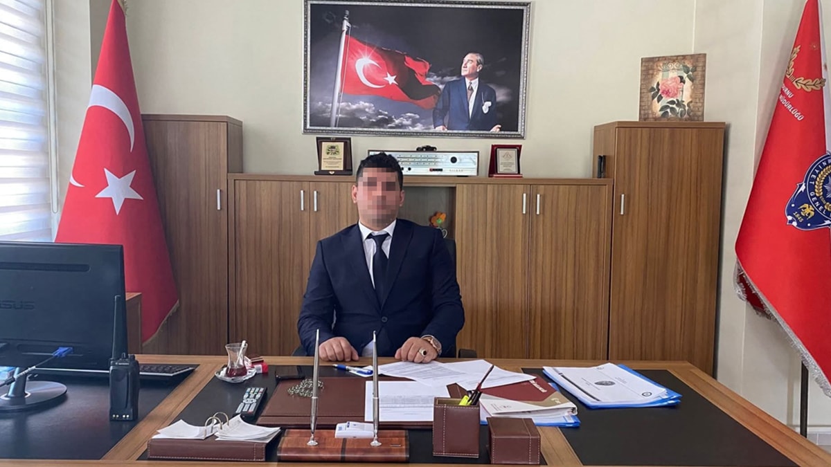İlçe emniyet müdürü, 3 aylık eşine şiddet uyguladı!