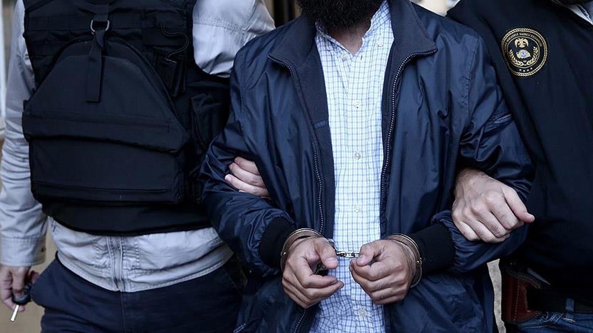 İstanbul'da terör örgütü IŞİD operasyonu: 13 kişi gözaltına alındı