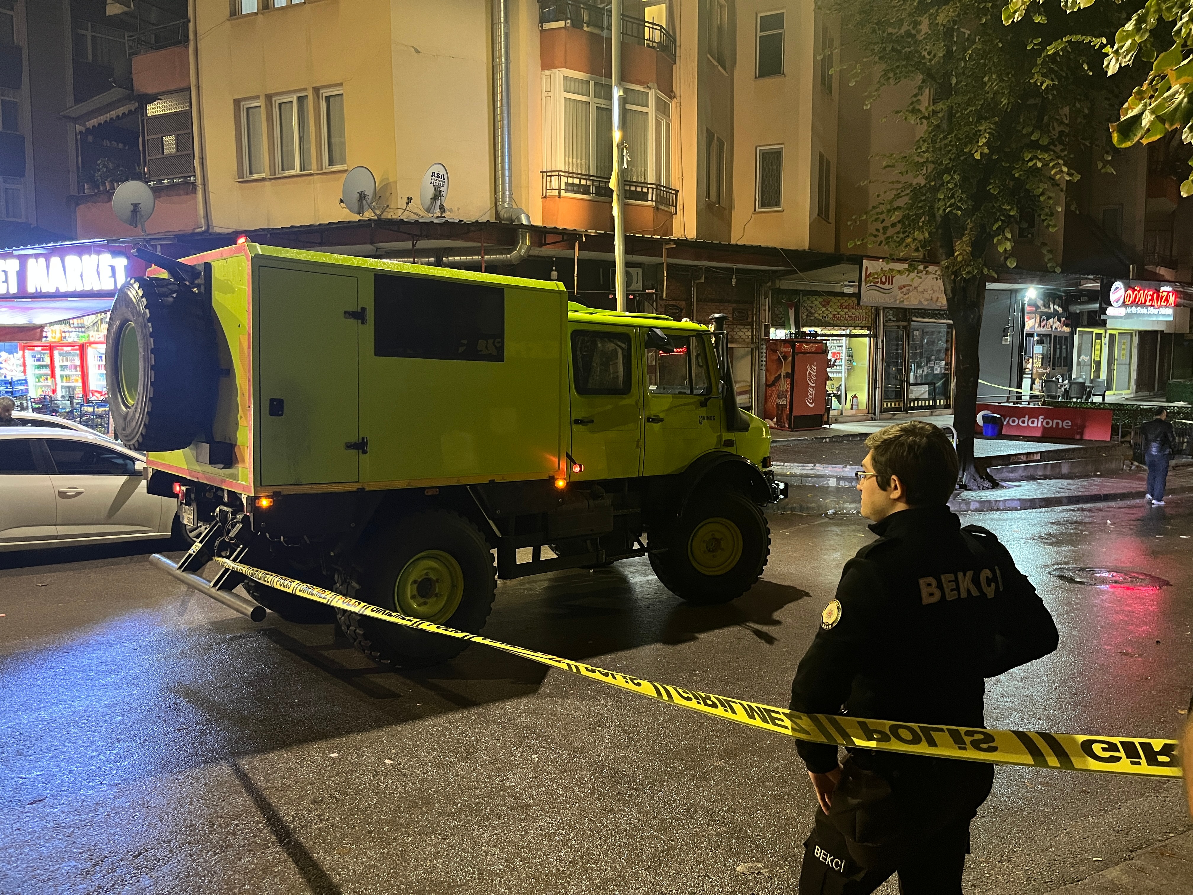 Jiletle dehşet saçtı vurularak öldürüldü