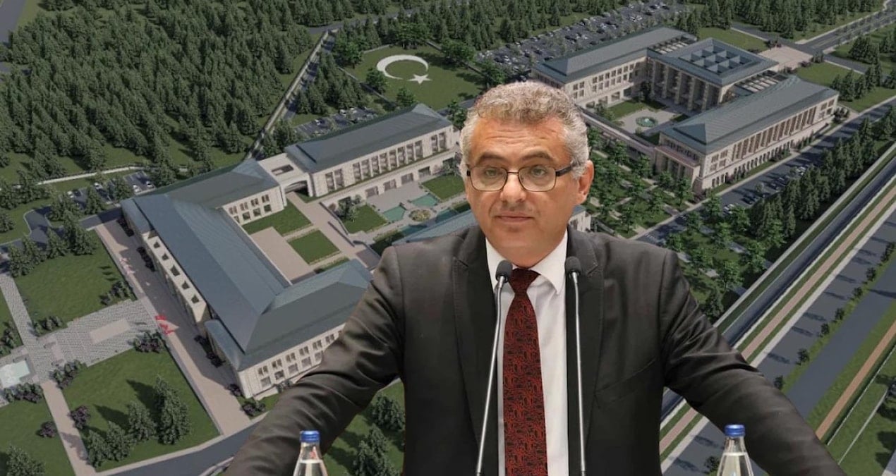 Tufan Erhürman KKTC’de Cumhurbaşkanlığı Sarayı’nı halka açtı Tufan Erhürman KKTC’de Cumhurbaşkanlığı Sarayı’nı halka açtı