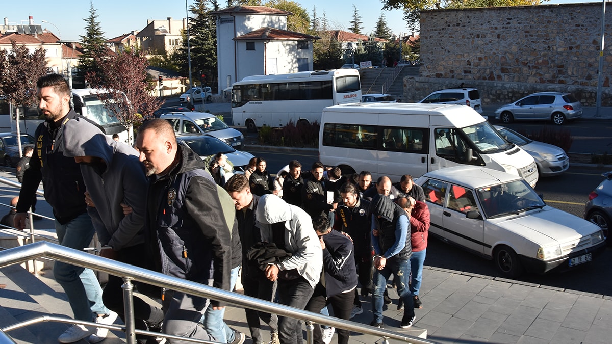 Nevşehir merkezli kripto dolandırıcılığı operasyonu: 39 şüpheli yakalandı