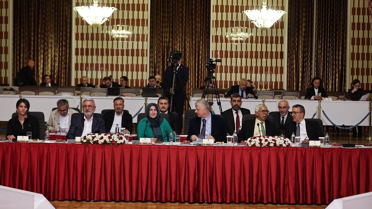 'Öcalan başmüzakereci olsun PKK’ya siyaset yolu açılsın'