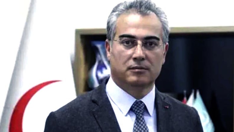 Müdür Ankara’ya uçtu aracı peşinden koştu