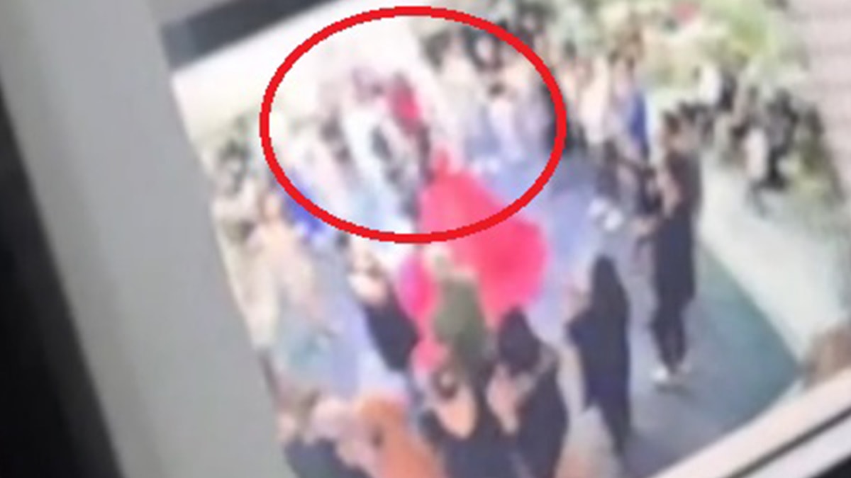 Kına gecesinde korku dolu anlar: Dev avize gelinin üzerine düştü