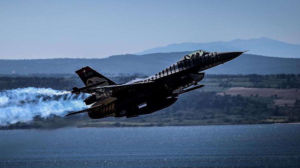 Havada Cumhuriyet coşkusu