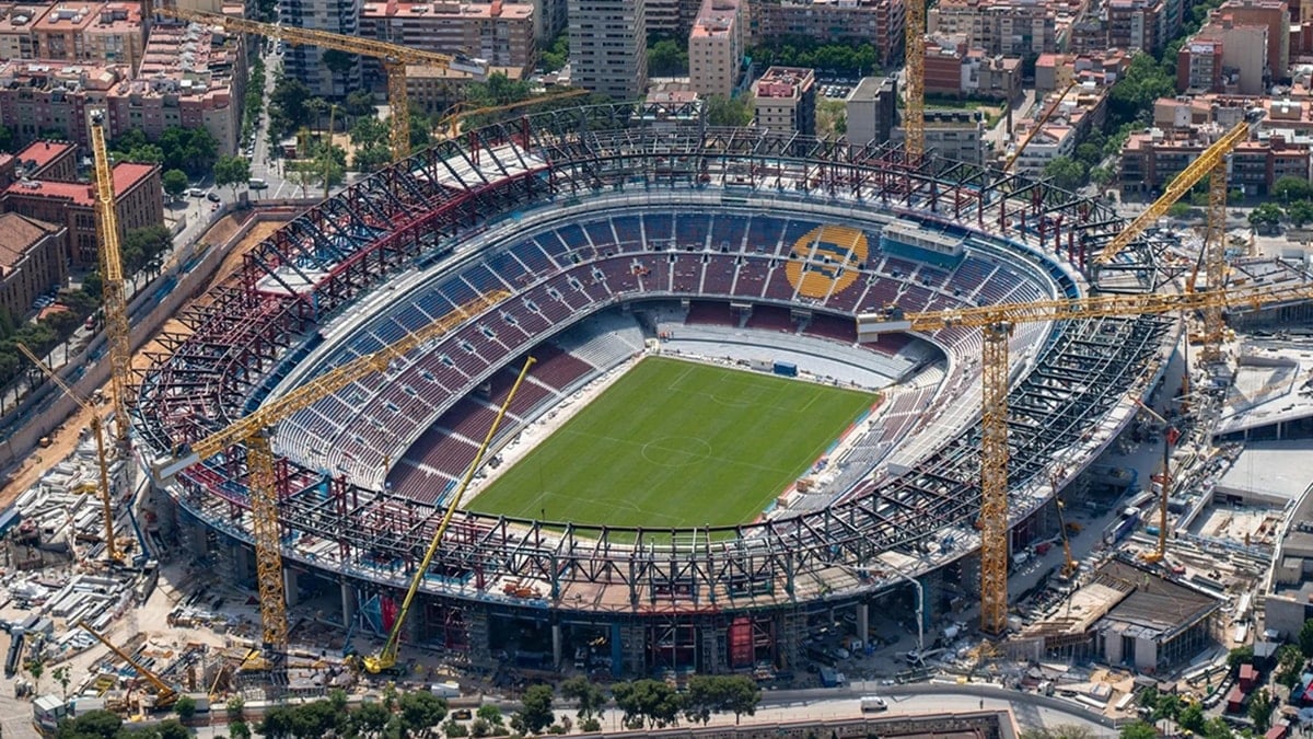 Camp Nou inşaat görüntüsü