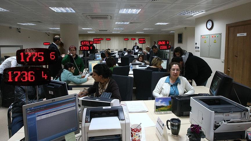 Ehliyet yenileme telaşı: Sürenin dolmasına saatler kaldı