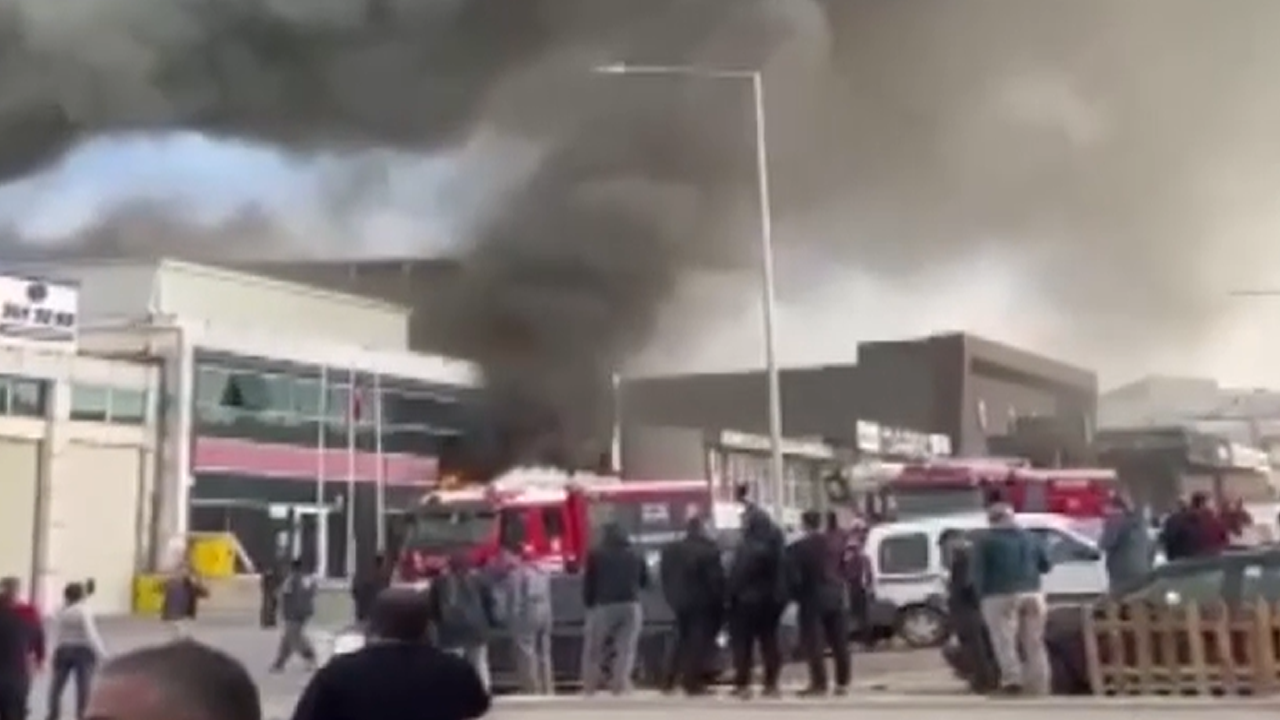 Ankara OSTİM'de yangın: Müdahale ediliyor