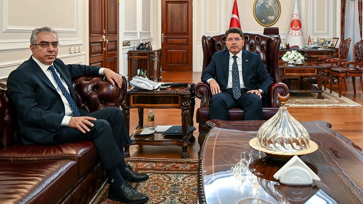 Adalet Bakanı Tunç, Mehmet Uçum ile Görüştü