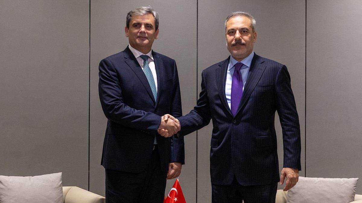 Bakan Fidan, Karadağ Dışişleri Bakanı İbrahimoviç ile bir araya geldi