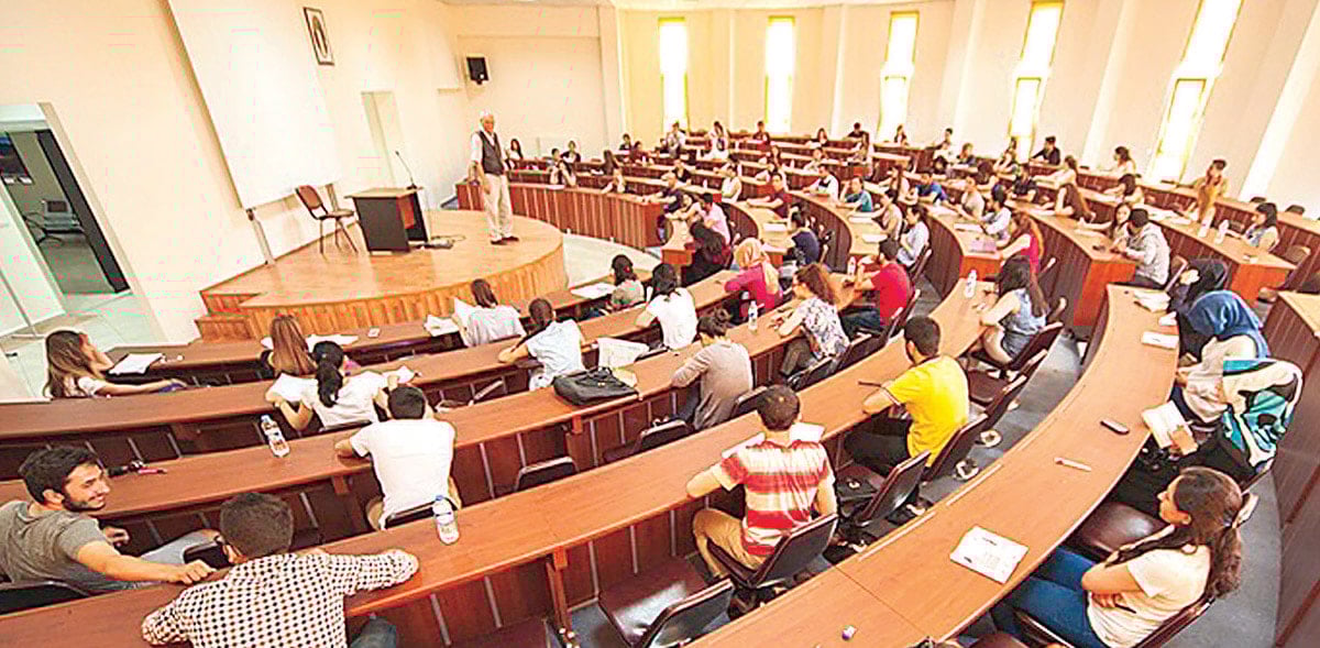 Üniversitenin yaptığı atamayı mahkemeden şok karar