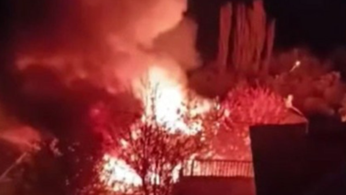 Çankırı'da yangın: 6 ev ve 1 ahır tamamen kül oldu