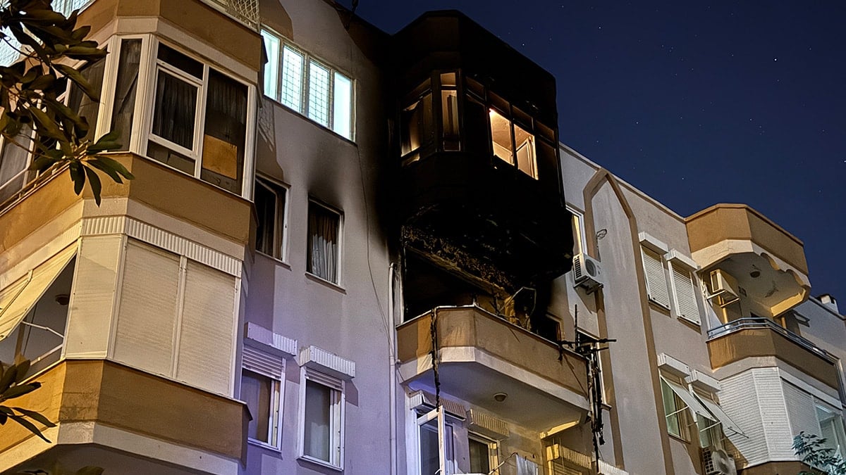 Kahreden ölüm... Evde yangın çıktı, yatalak hasta hayatını kaybetti