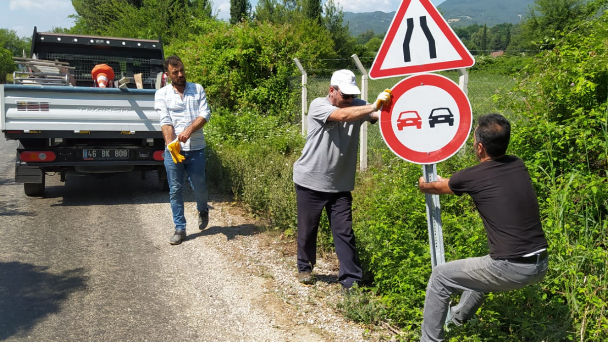 19 bin 46 trafik levhası apar topar kaldırıldı: İşte nedeni