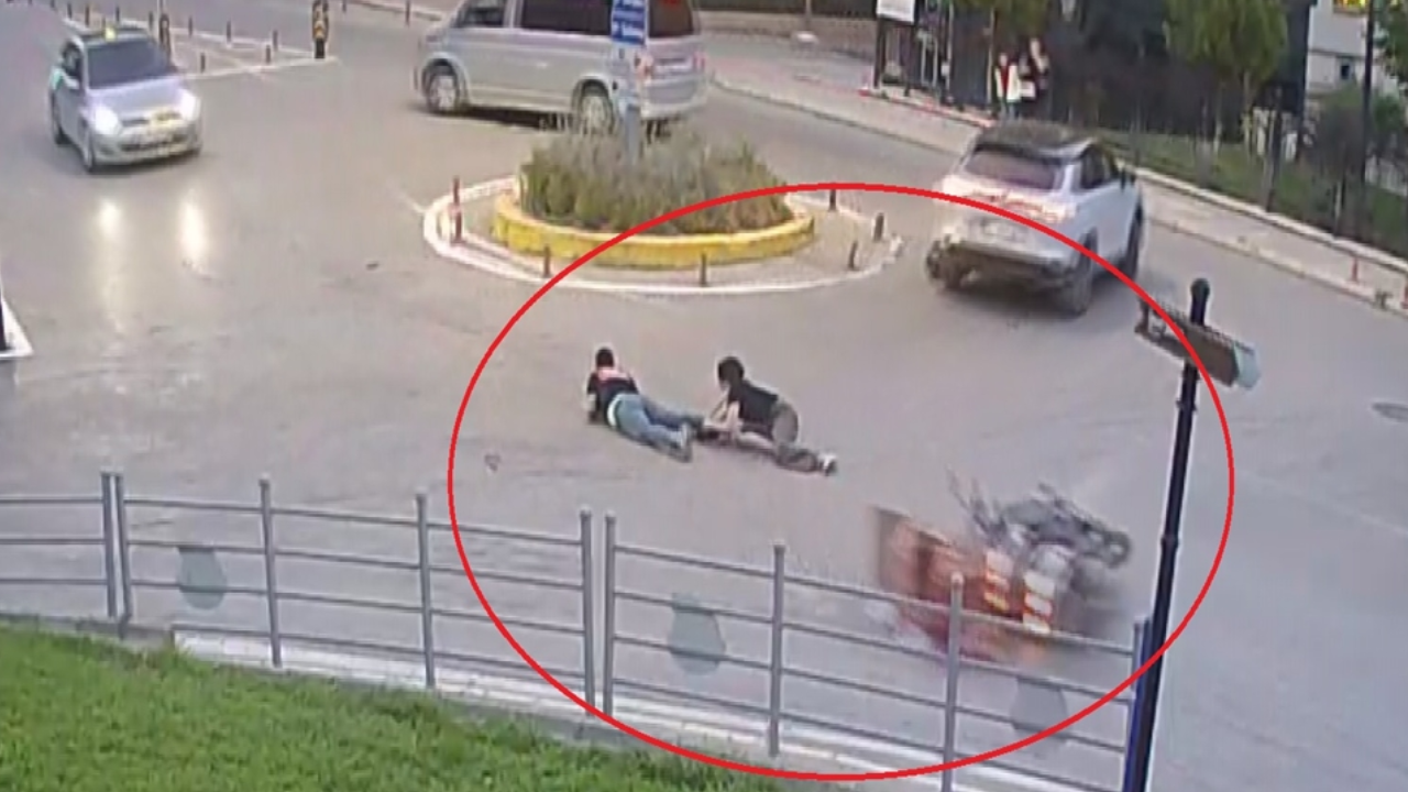 Otomobile çarpmamak için  ani fren yaptı: Felaketi yaşadı