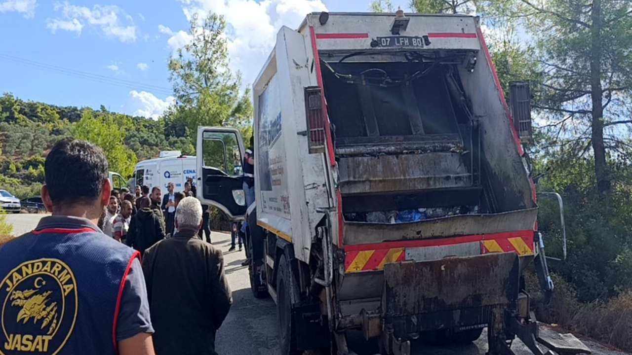 Çöp toplarken tartıştığı mesai arkadaşını katletti