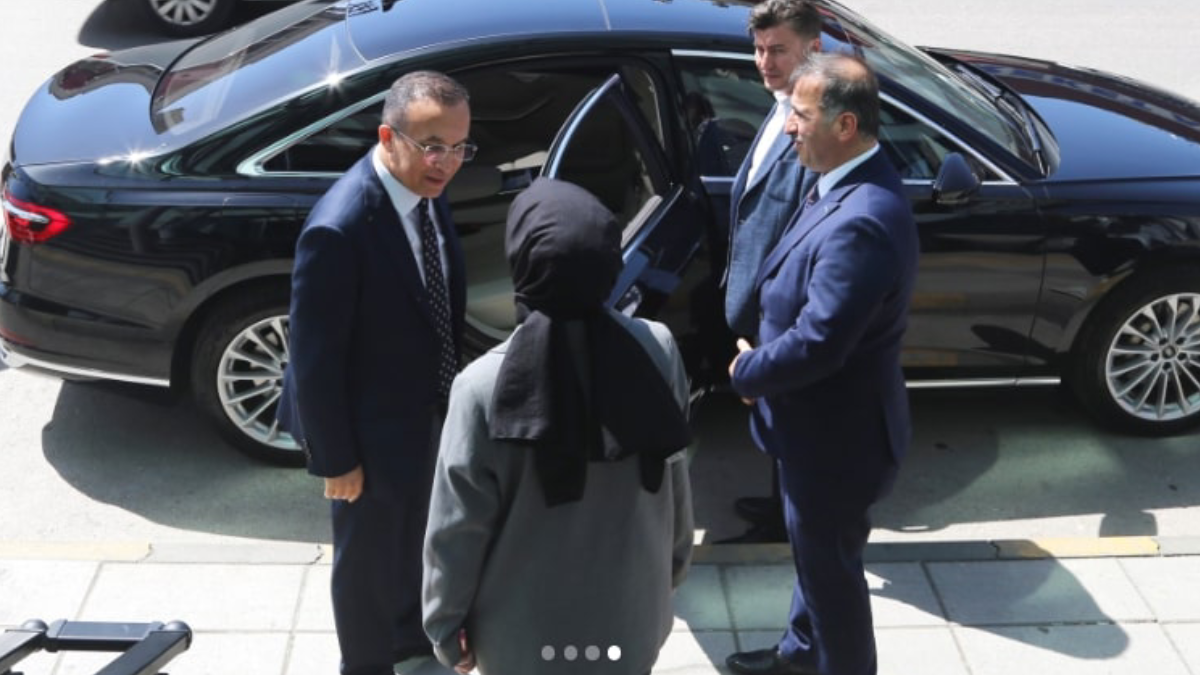 Valiler TOGG'a burun kıvırdı