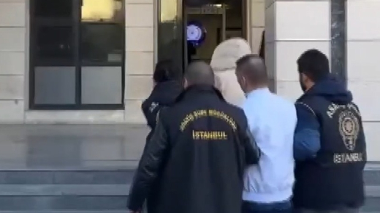 Gaziosmanpaşa'da aranan firari çift yakalandı