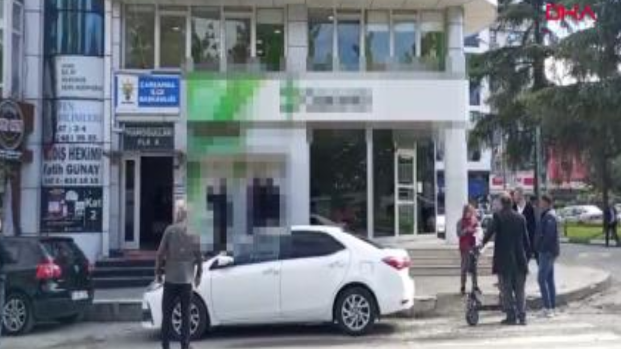 Kurusıkı tabancayla banka soydu!