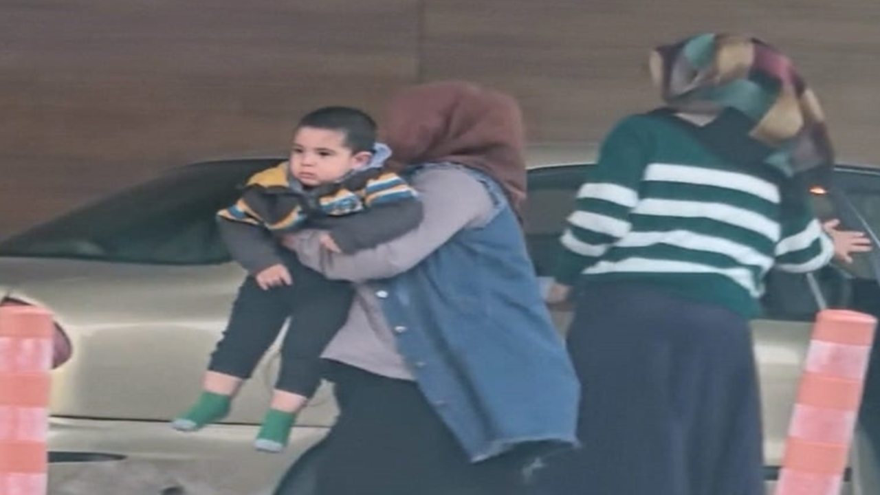 Bulaşık deterjanı içen 1 yaşındaki bebeği zor yetiştirdiler