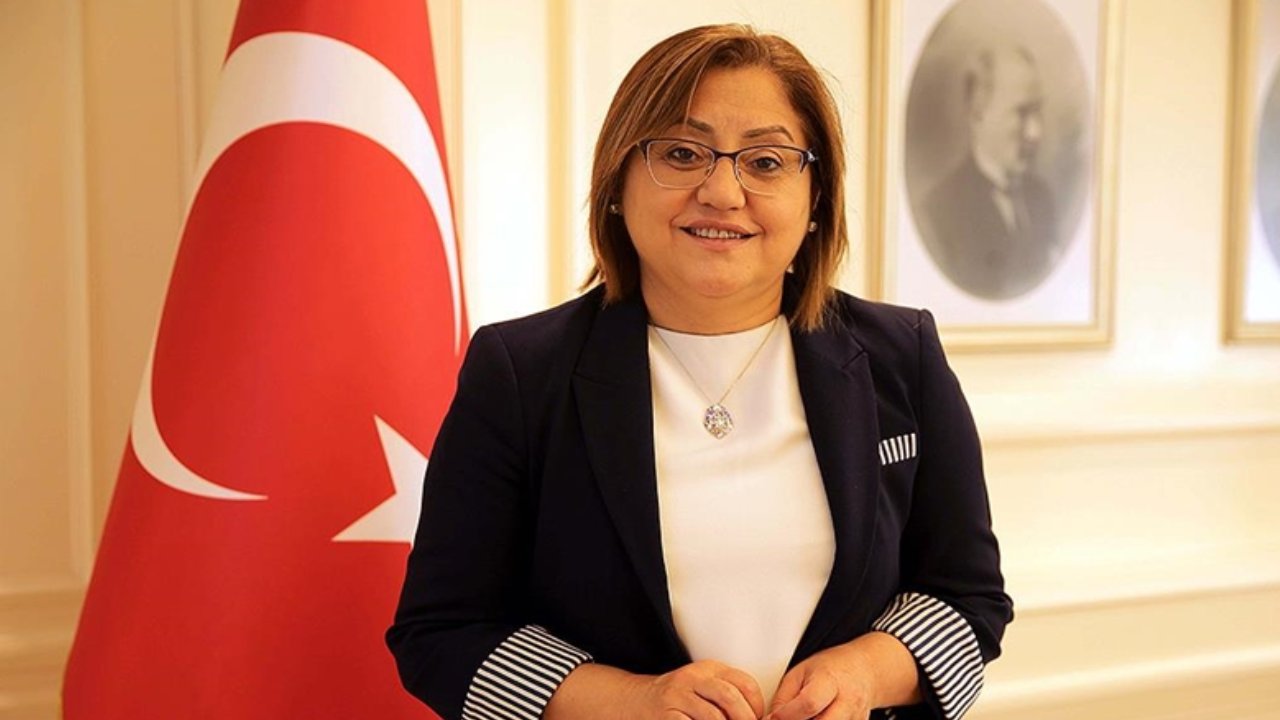 Belediyeler, MHP’li firmaya çalışıyor: O firmaya 729 bin TL’lik karton ve tabldot ihalesi