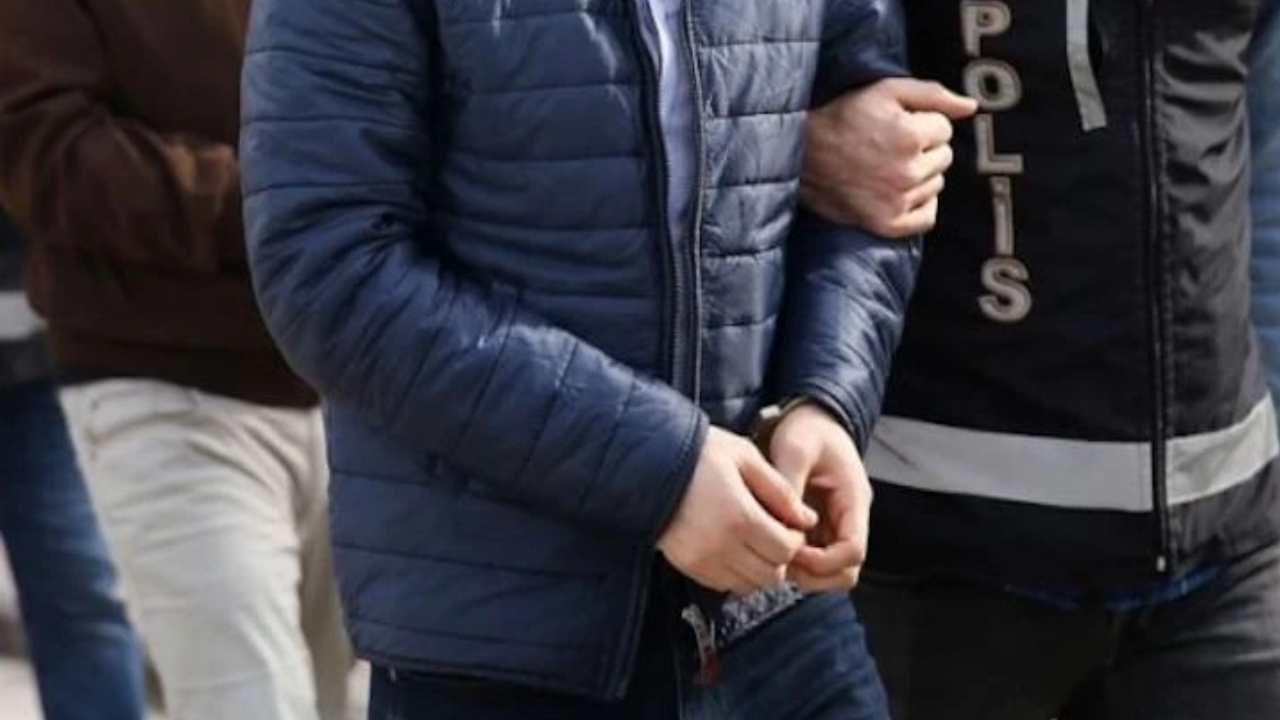 Afyonkarahisar'da uyuşturucu operasyonunda 3 şüpheli tutuklandı