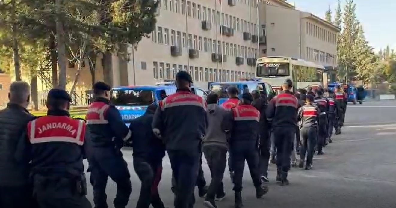 Gaziantep'te IŞİD operasyonunda 13 gözaltı