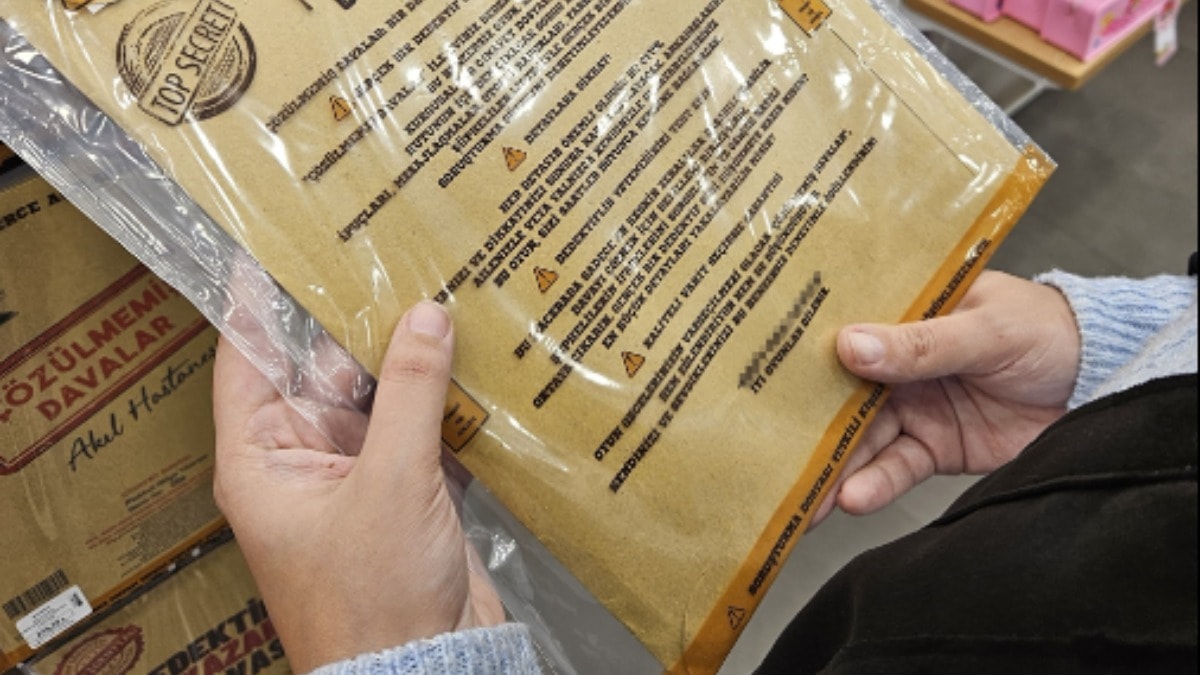 Ürpertici cinayetler oyun oldu, çocuklara satılıyor!