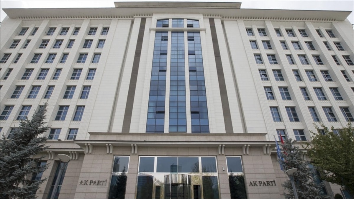 AKP'den yeni hamle... Çalışmalar hızlandı: 37 vekil arıyor