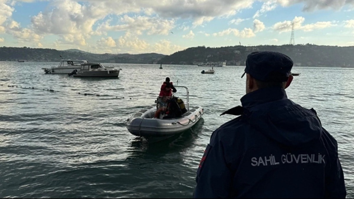 İstanbul Boğazı'nda erkek cesedi bulundu