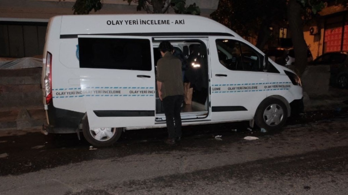 Belediye başkanının yeğeni evinde ölü bulundu