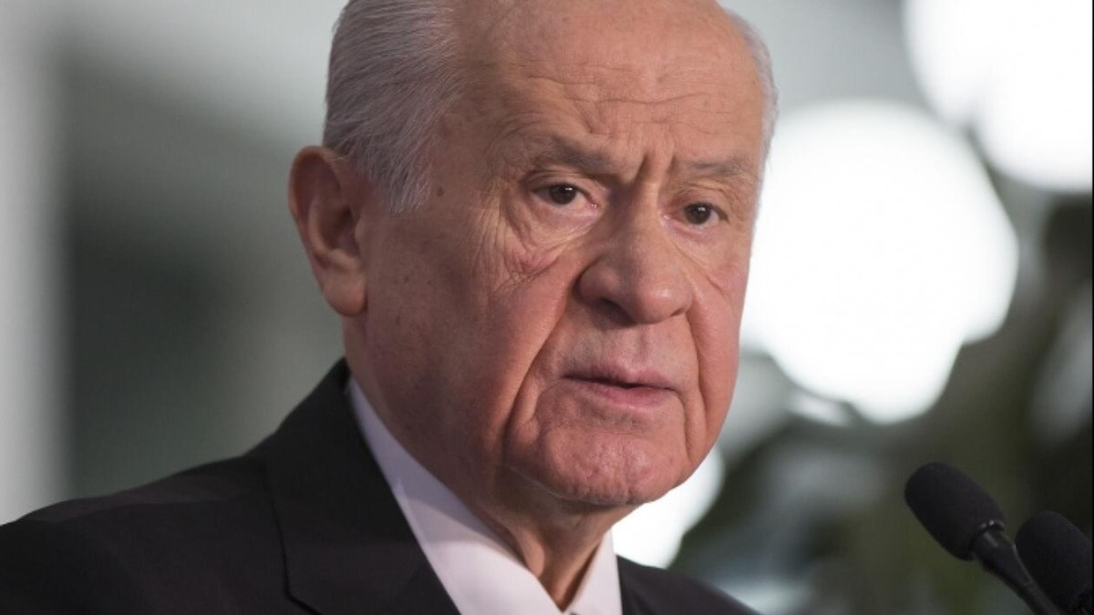 Bahçeli'den düşen uçakla ilgili dikkat çeken uyarı