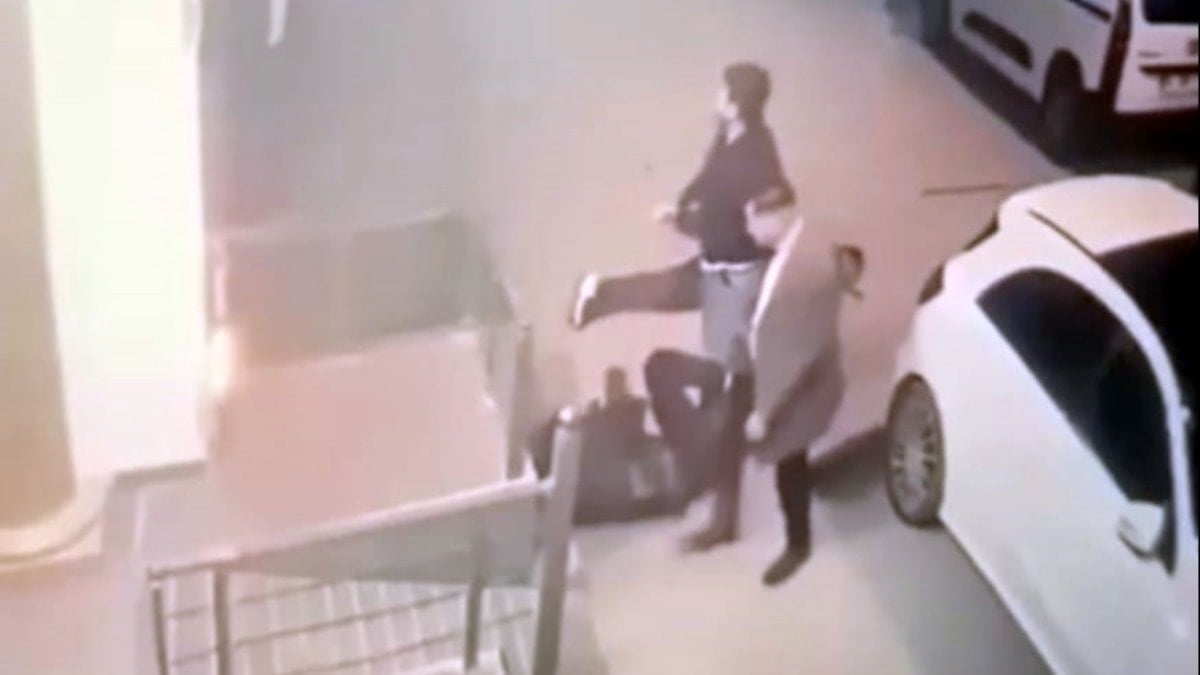 Otel sahibi ve oğlunun öldüğü kavgada avukat tutuklandı