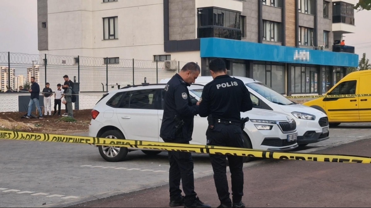 İki grup çatıştı, ortalık kan gölüne döndü: Ölüler ve yaralılar var