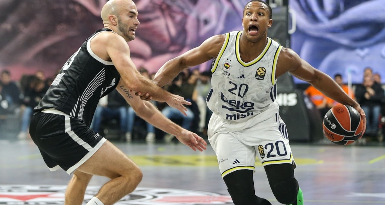 Fenerbahçe Partizan'ı Sırbistan'da devirdi