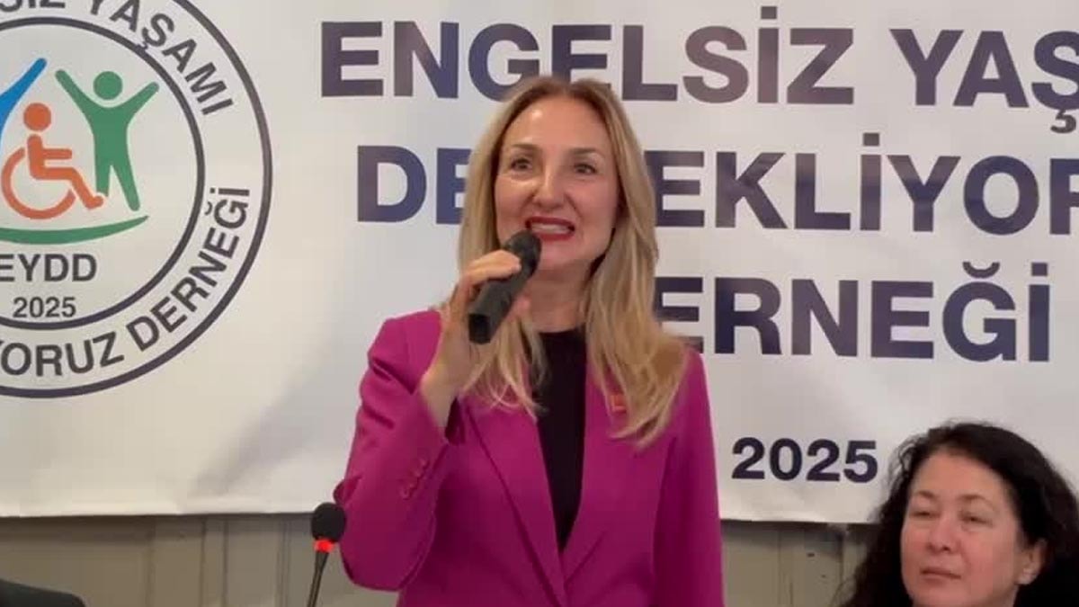 Aylin Nazlıaka'dan fırsat eşitliği mesajı