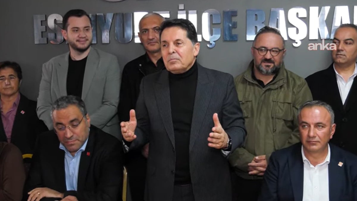 Tahliye edilen Ahmet Özer, İmamoğlu'nun mesajını paylaştı