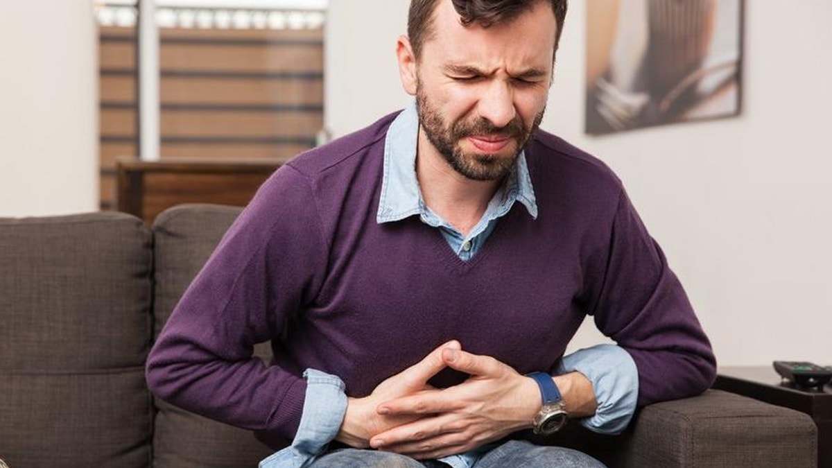 Cezaevinde gıda zehirlenmesi: Yüzden fazla mahkum hastaneye kaldırıldı