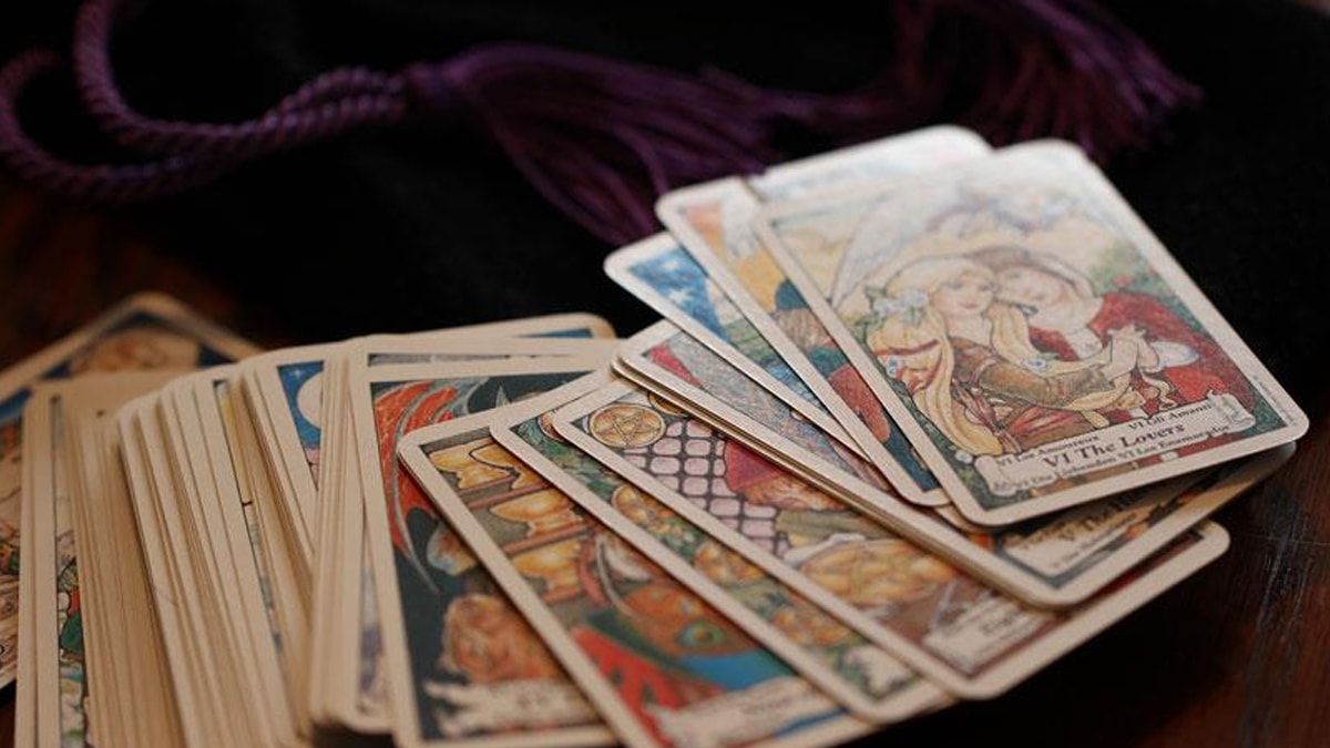 Ankara'da 'büyücü' operasyonu: Gözaltılar var