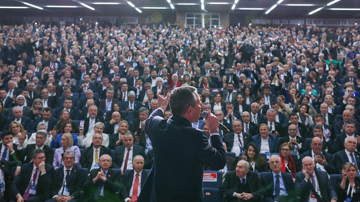 CHP 'Şimdi İktidar Zamanı' sloganıyla Kurultay'a hazırlanıyor