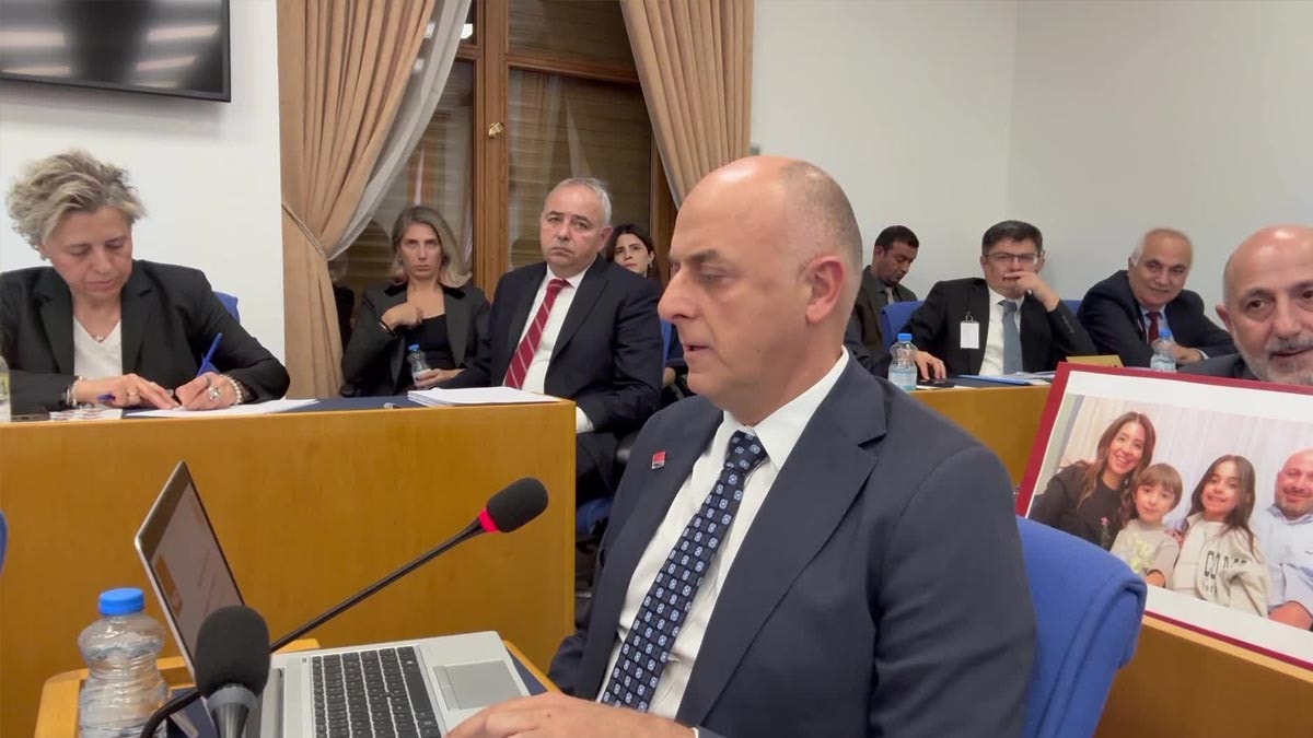CHP'li Özlale'den Bakan Ersoy'a Kartalkaya tepkisi