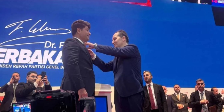 HDP'li eski vekil Yeniden Refah'a geçti